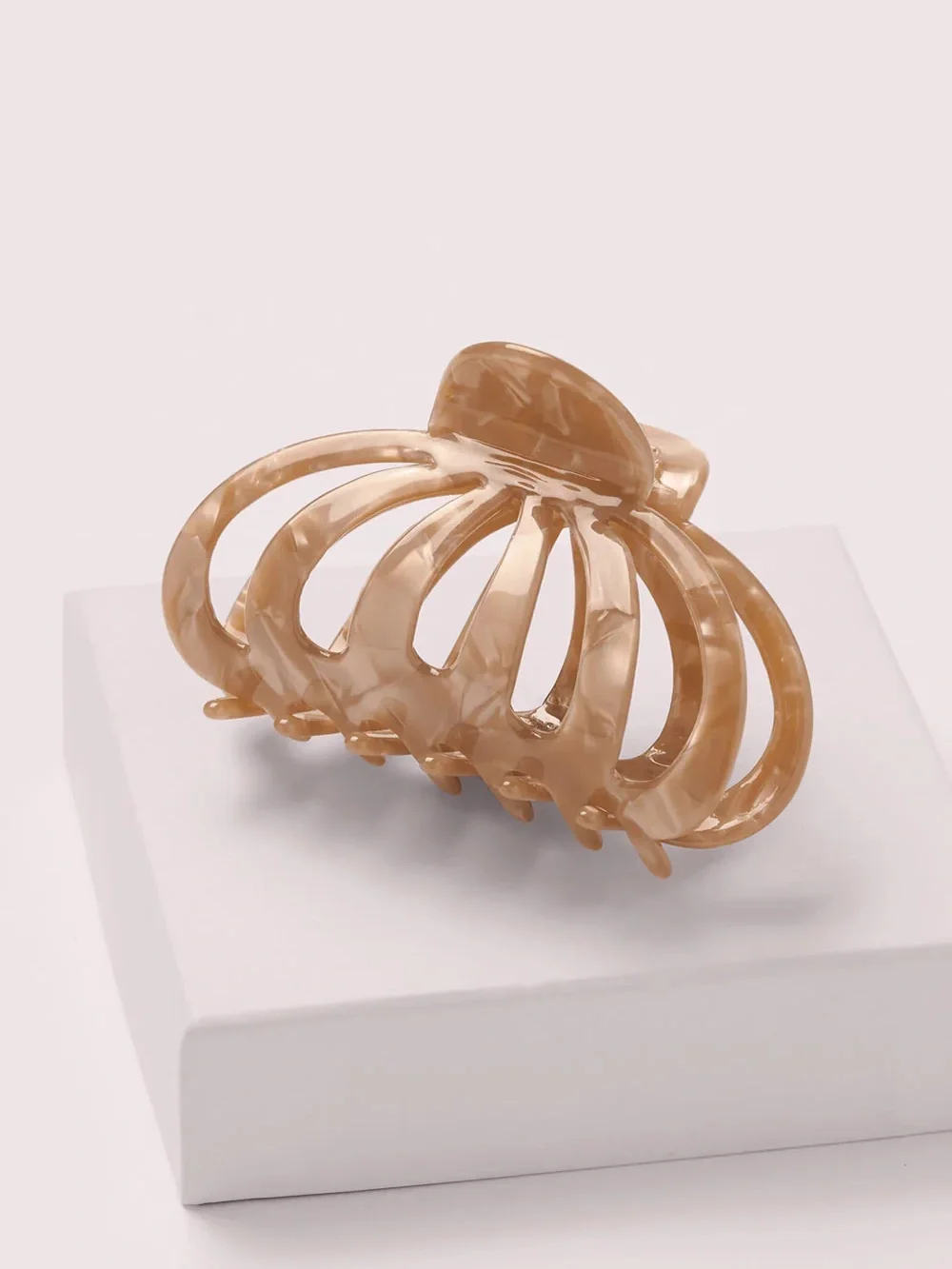 Jellyfish Marble Claw Clip - Latte tan beige marble neutral